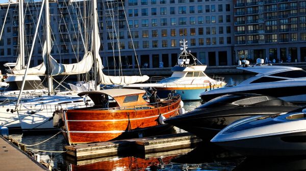 Découvrez les variétés de bateaux : votre guide aquatique